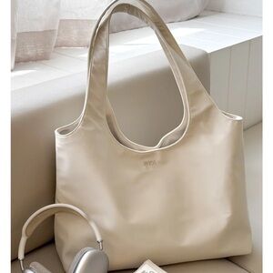 White Fox Boutique Cream Smooth Tote Bag